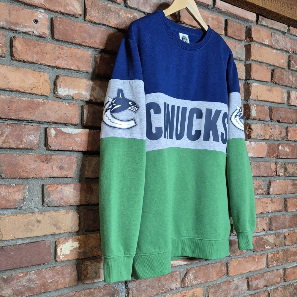 Vancouver Canucks NHL Colourblock Crewneck Sweatshirt Hockey Pullover Apparel M - Picture 5 of 11